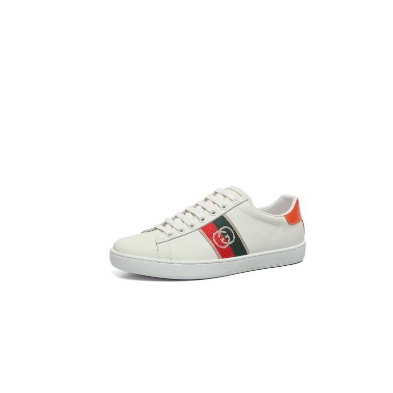G*u*i casual shoes